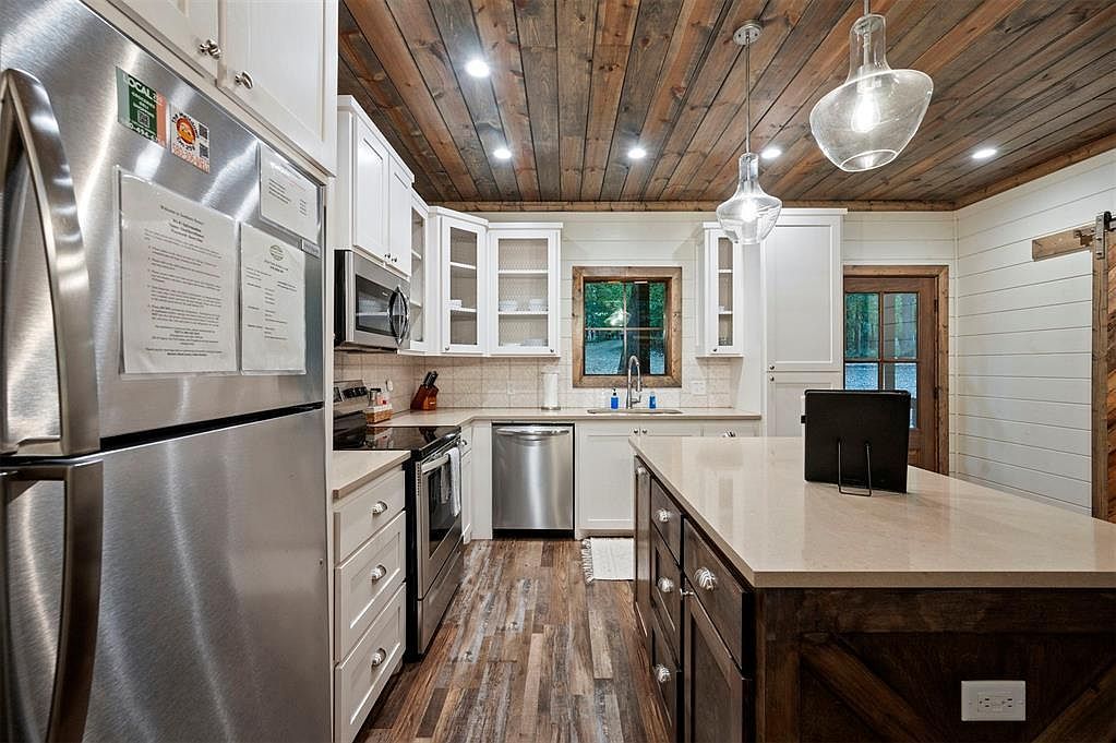 651 Chinook Rd Broken Bow, OK 74728  | Single Family