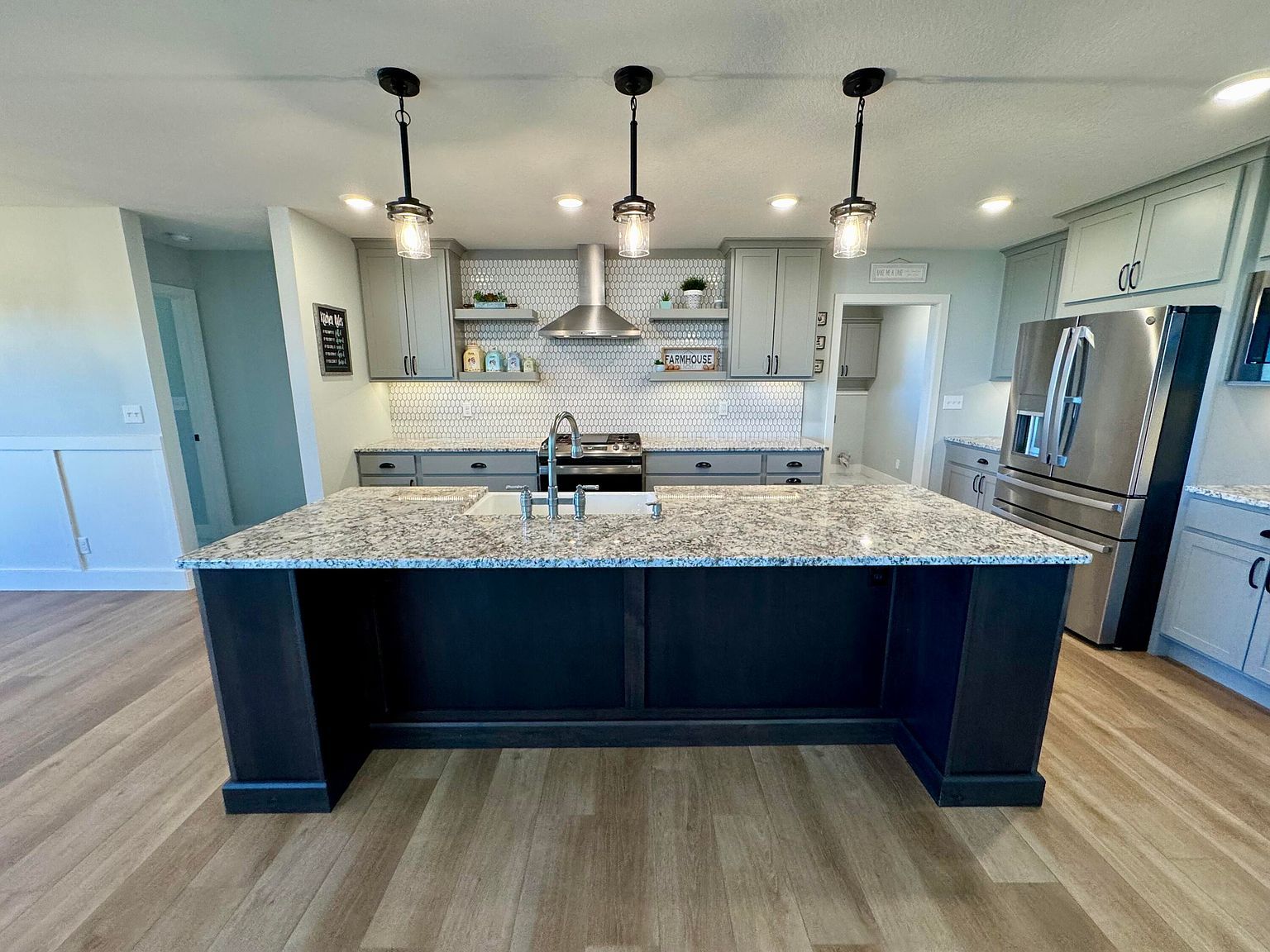 10385 N Highway Vv Columbia, MO 65202  | Single Family