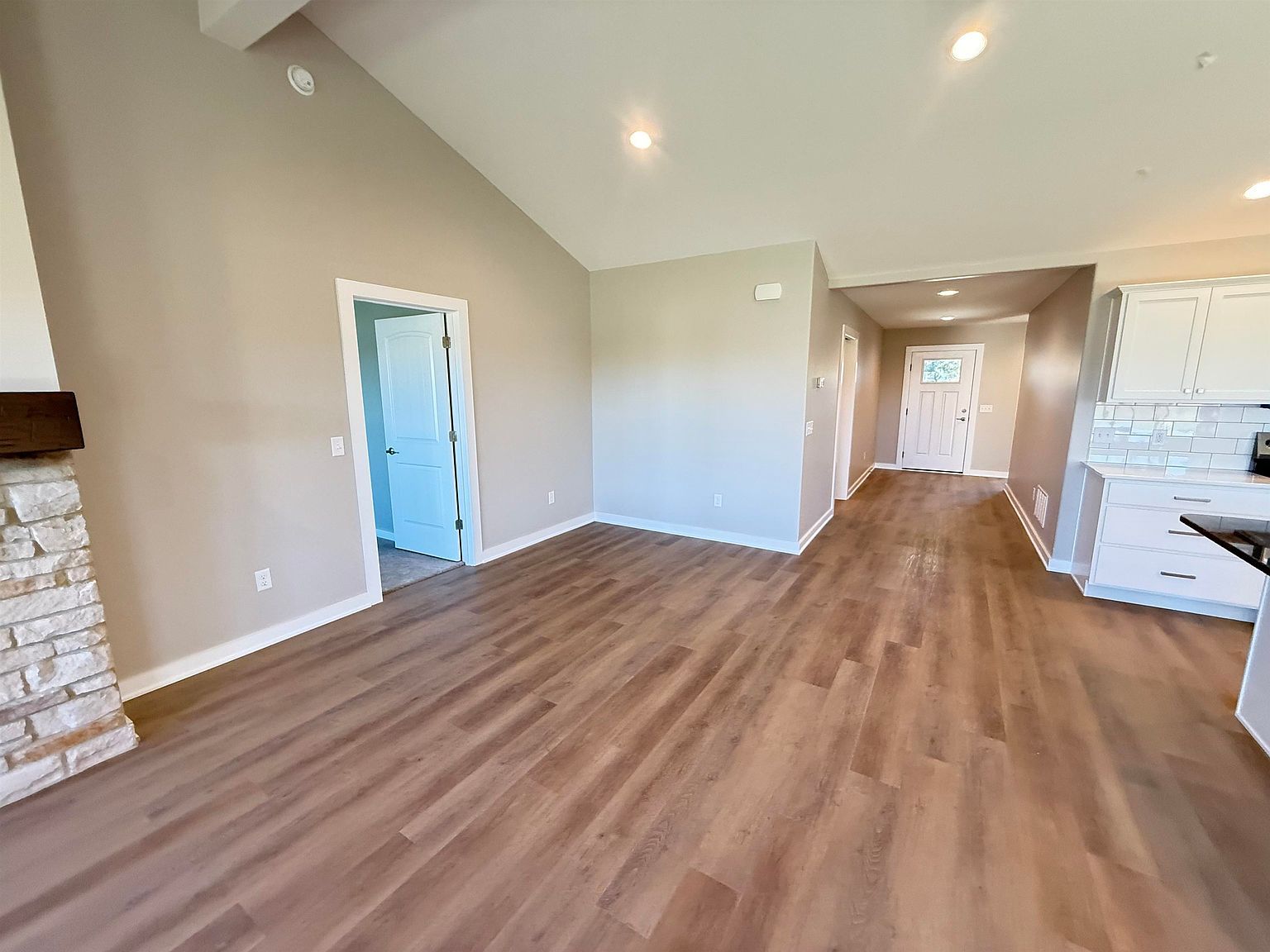 2023 Linchel Ct Angola, IN 46703  | Condominium