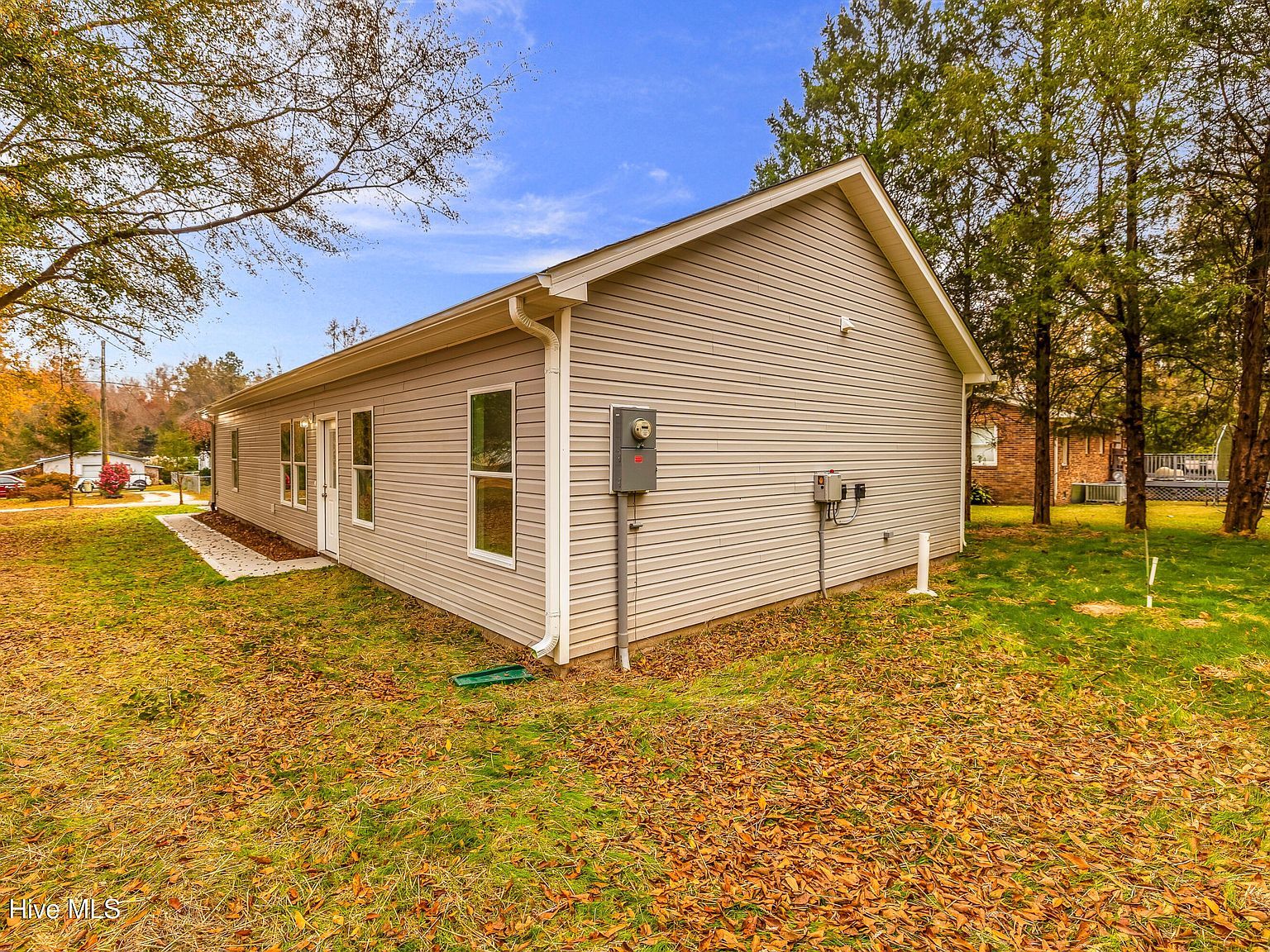 1350 Croomsbridge Rd Burgaw, NC 28425 | Single Family