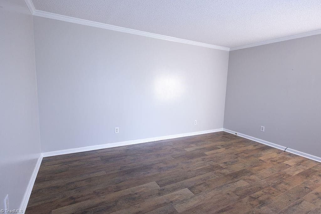 6017 Woods Edge Ln Kernersville, NC 27284  | Single Family