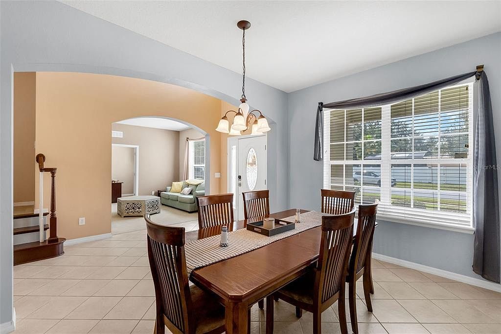 15301 Hayworth Dr Winter Garden, FL 34787  | Single Family