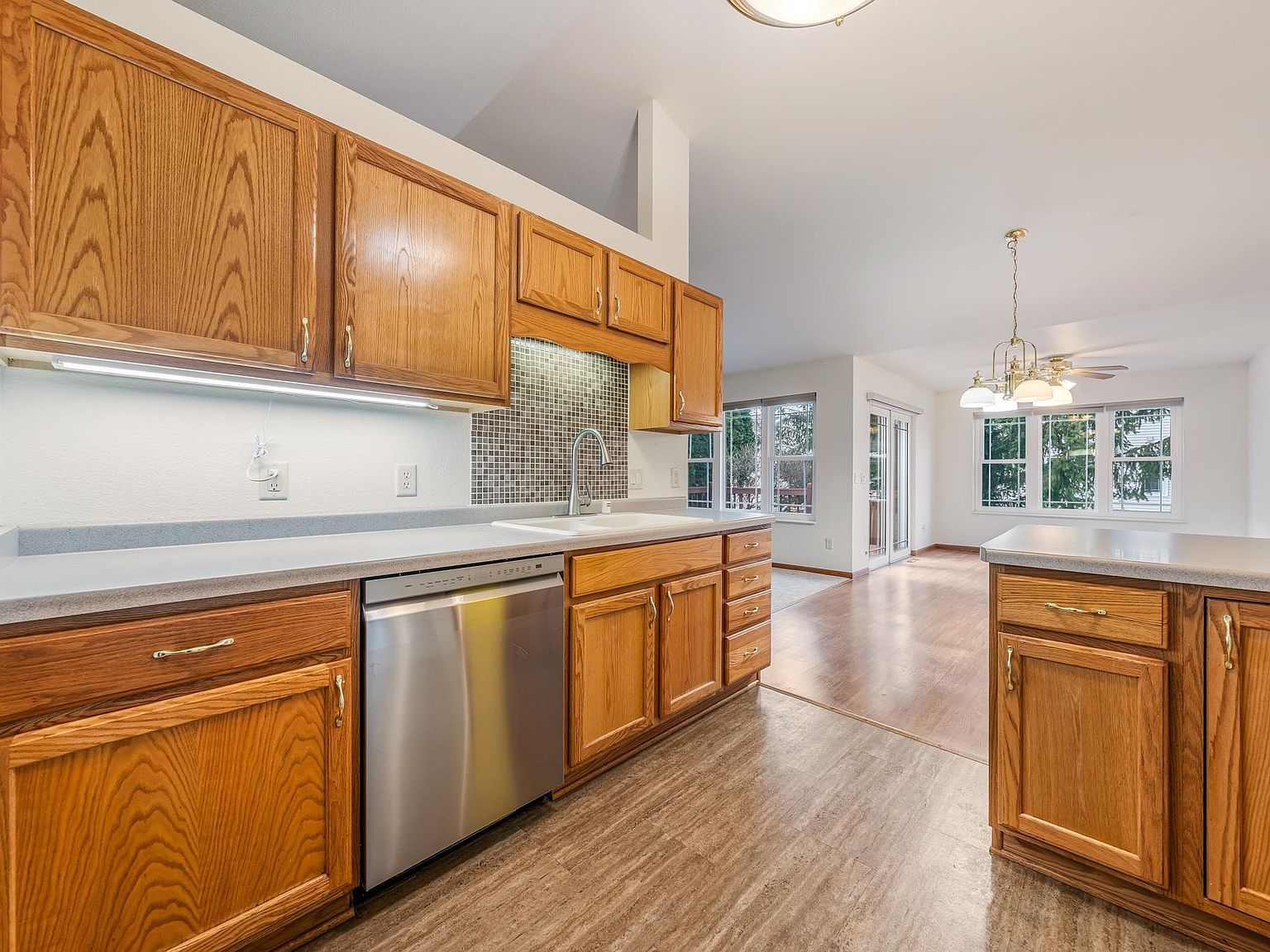 2290 Patriot Ln UNIT B Oshkosh, WI 54904 | Condominium