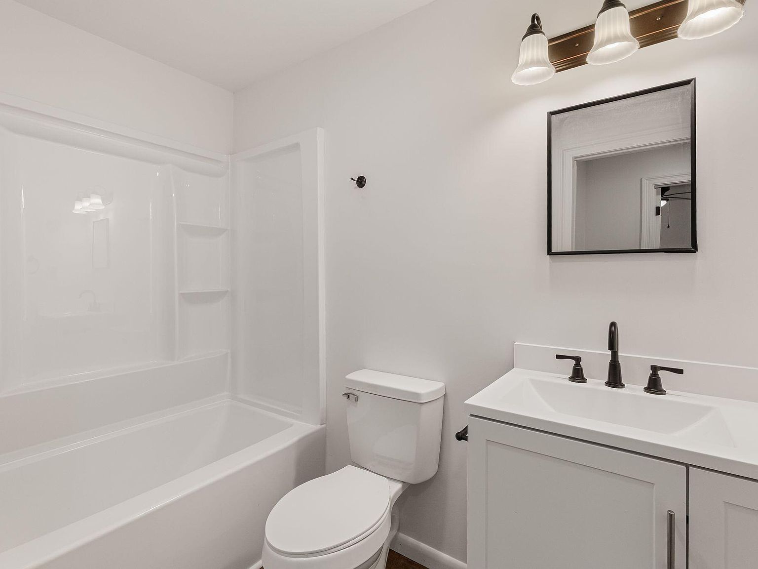 407 Short St Ellisville, MS 39437  | Single Family