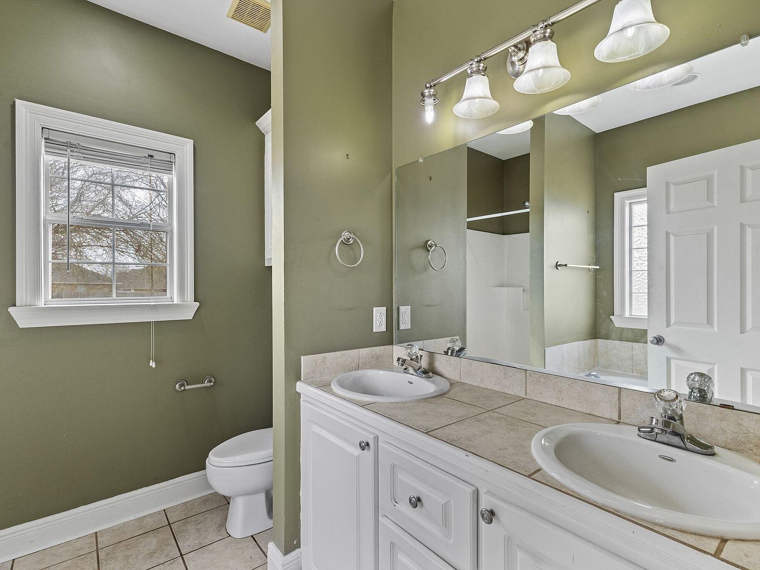 24 Rotan Ct Petal, MS 39465  | Single Family