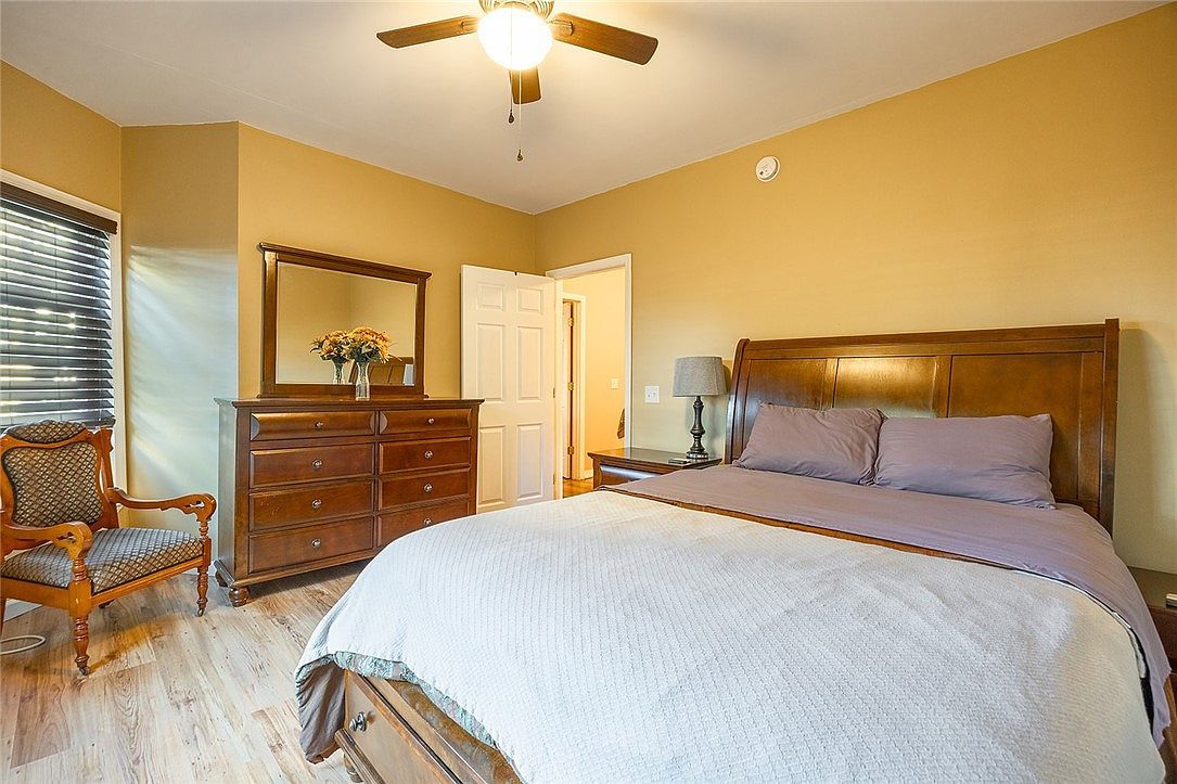 923 Davis St Elmira, NY 14901 | Multi Family