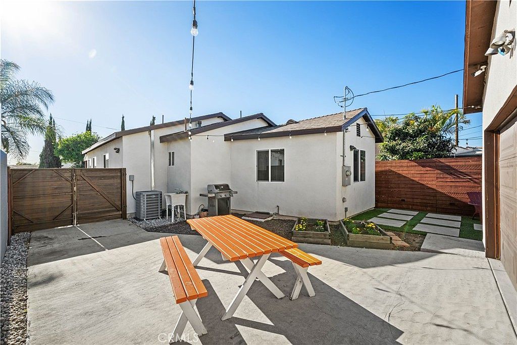 5979 Hereford Dr Los Angeles, CA 90022 | Single Family