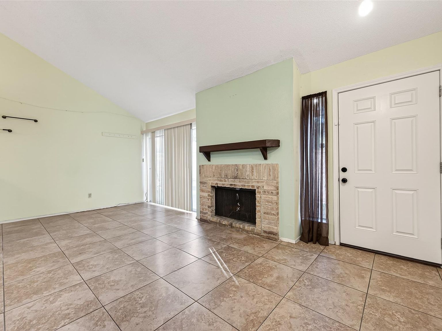 7082 Greenway Chase St Houston, TX 77072  | New build