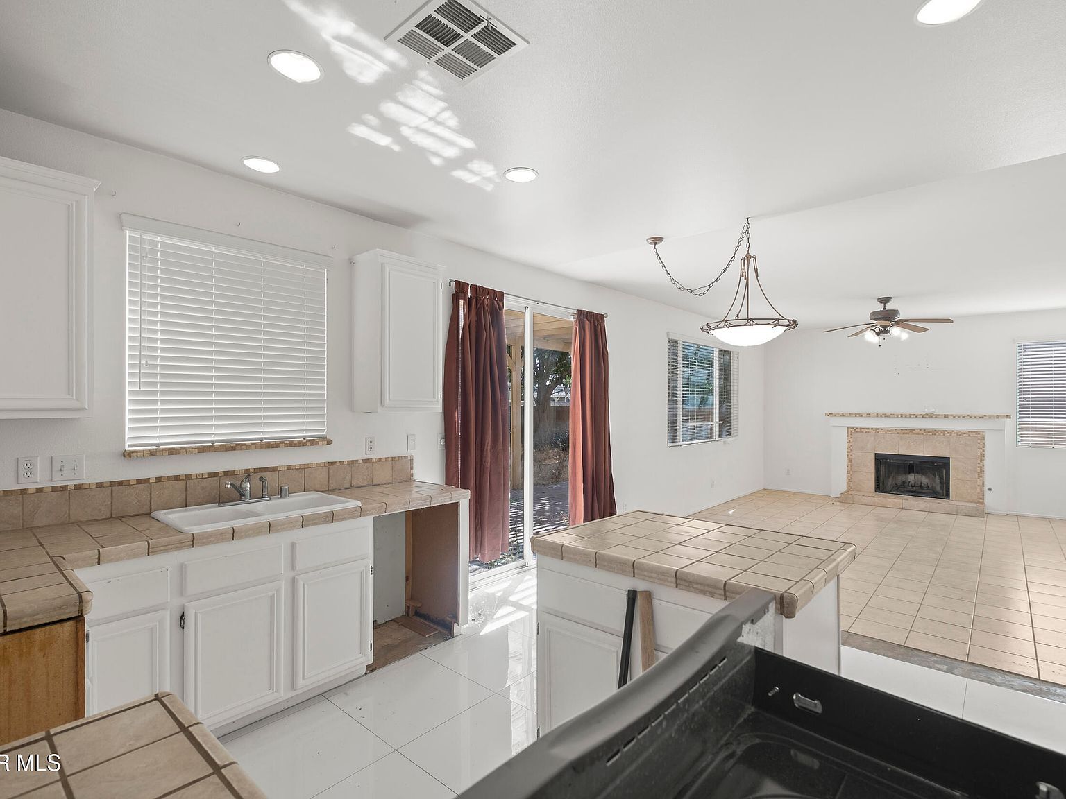 1606 Regents St Lancaster, CA 93534 | Single Family