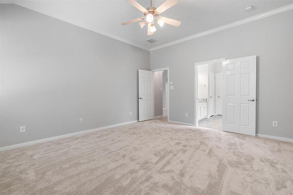 42 Ebony Oaks Pl Spring, TX 77382  | Single Family