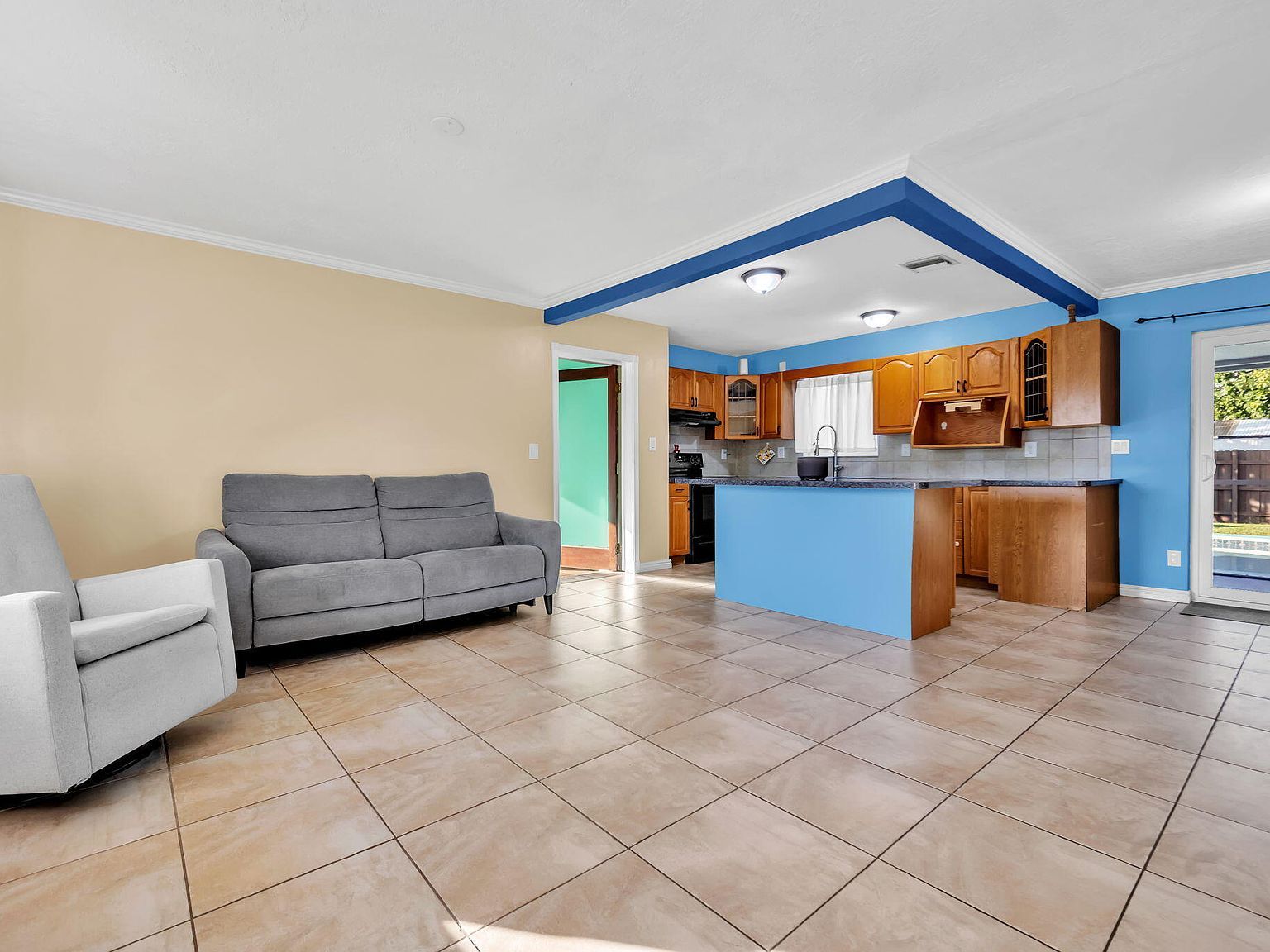 5581 S 38th St Greenacres, FL 33463 | Single Family