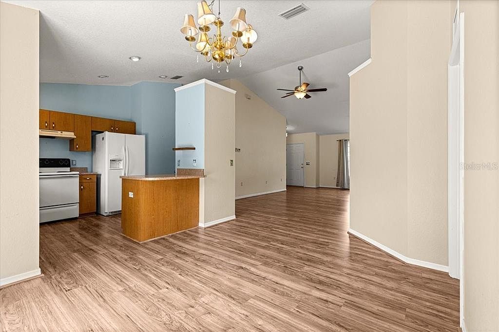 13267 SW 79th Cir Ocala, FL 34473  | Single Family