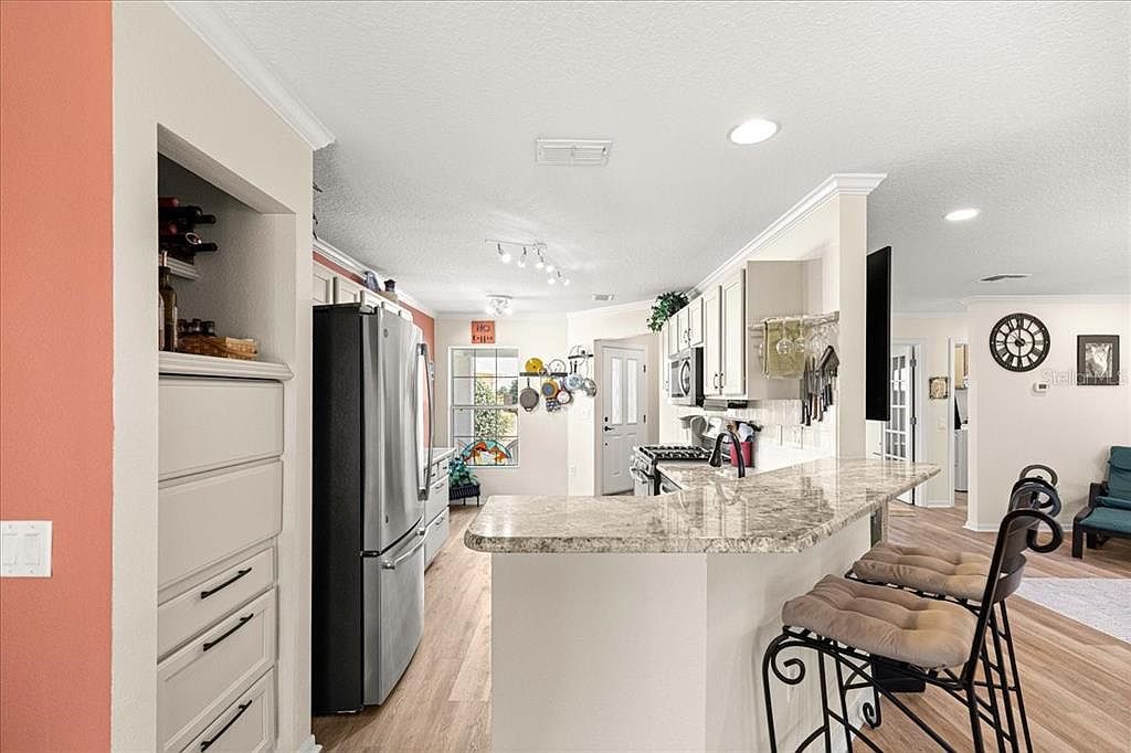 9102 SW 102nd Cir Ocala, FL 34481  | Single Family