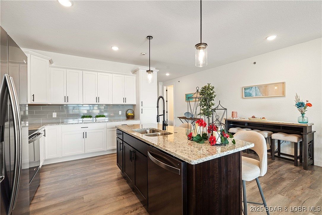 1065 Topsider Ln #207 Osage Beach, MO 65065 | Condominium