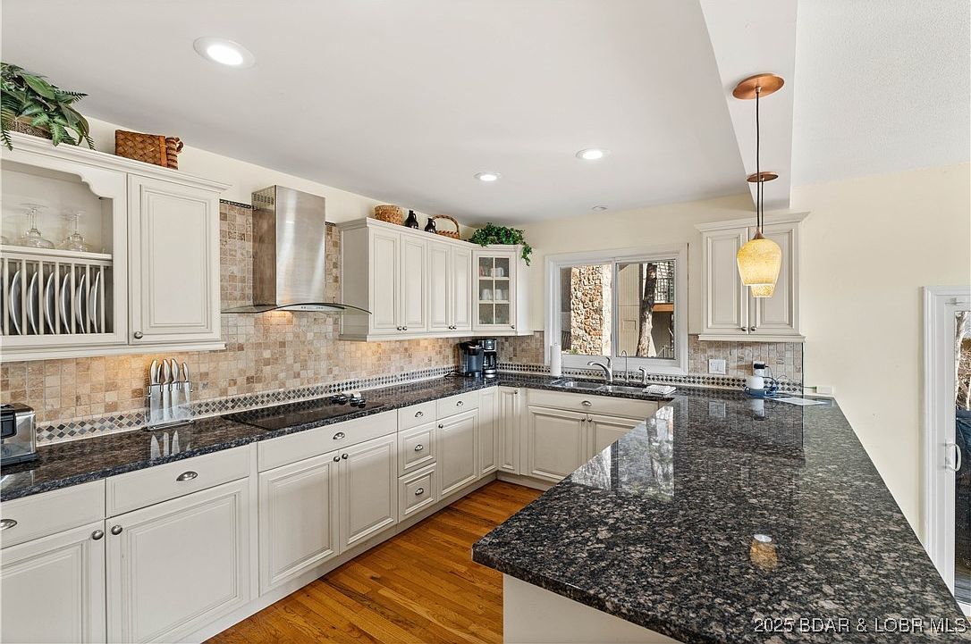 16 Shelter Cv Osage Beach, MO 65065 | Single Family