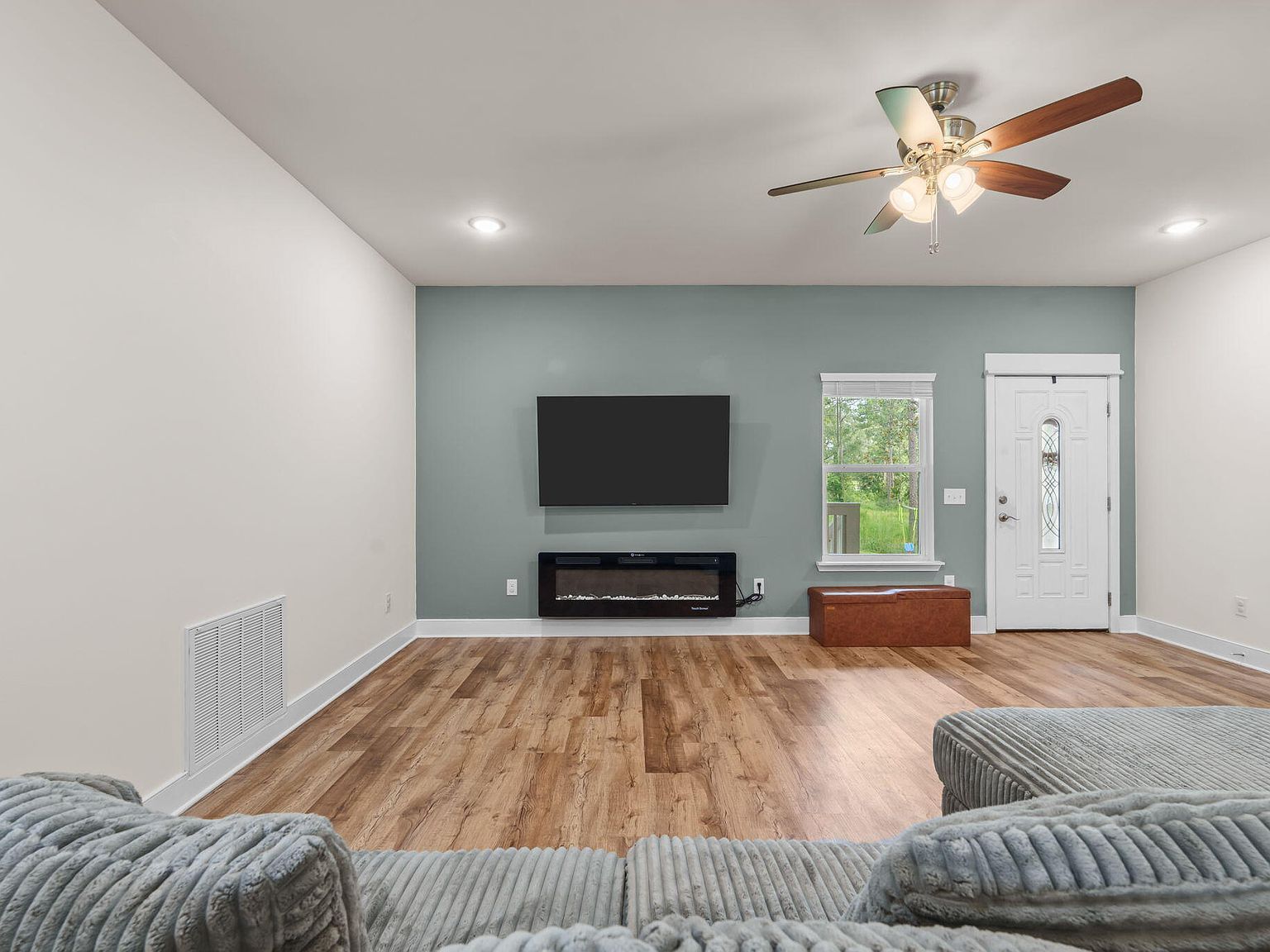 5268 State Highway 83 Defuniak Springs, FL 32433  | Single Family