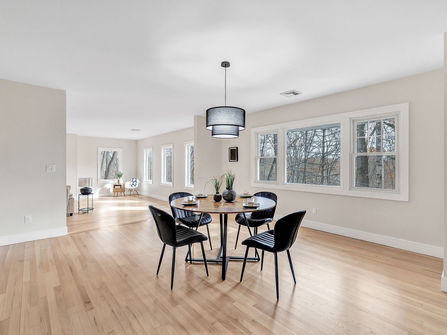 93 Tersana Dr Easton, CT 06612 | Single Family