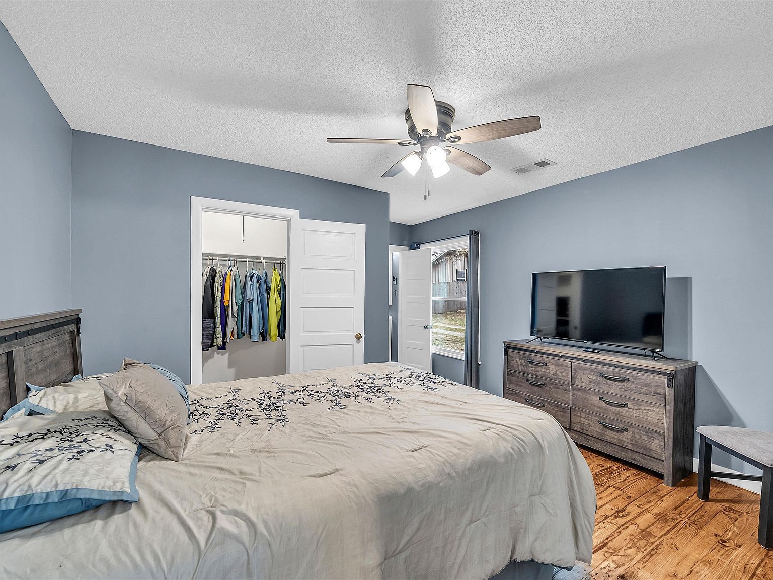 506 N Madison Ave Sedgwick, KS 67135  | Single Family