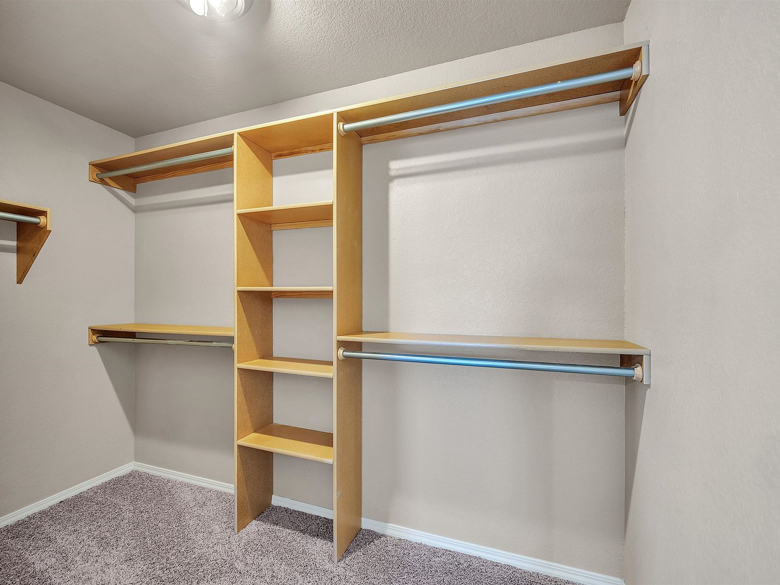 10011 E Boston St APT 206 Wichita, KS 67207  | Condominium