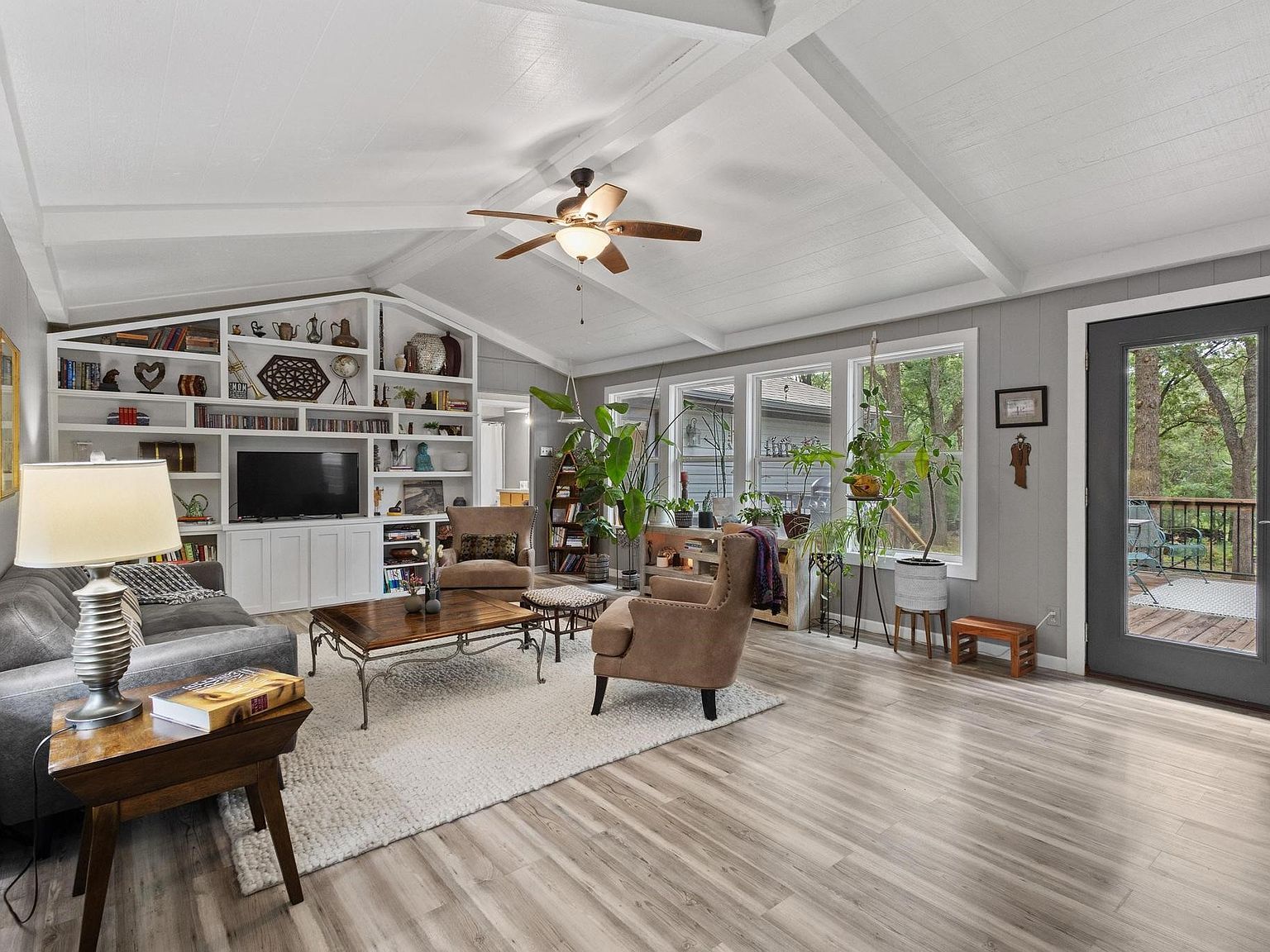 434 Crescent Dr Pottsboro, TX 75076  | Single Family