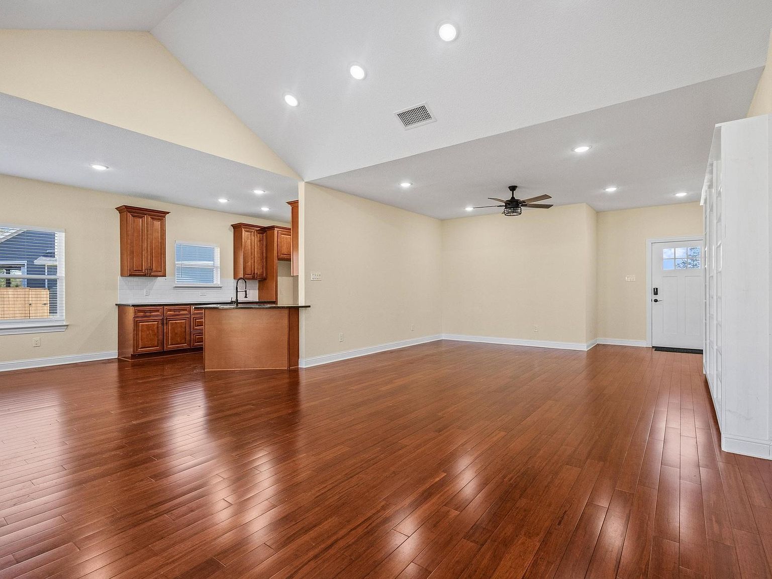 165 Willow Tree Ln Pottsboro, TX 75076 | Single Family