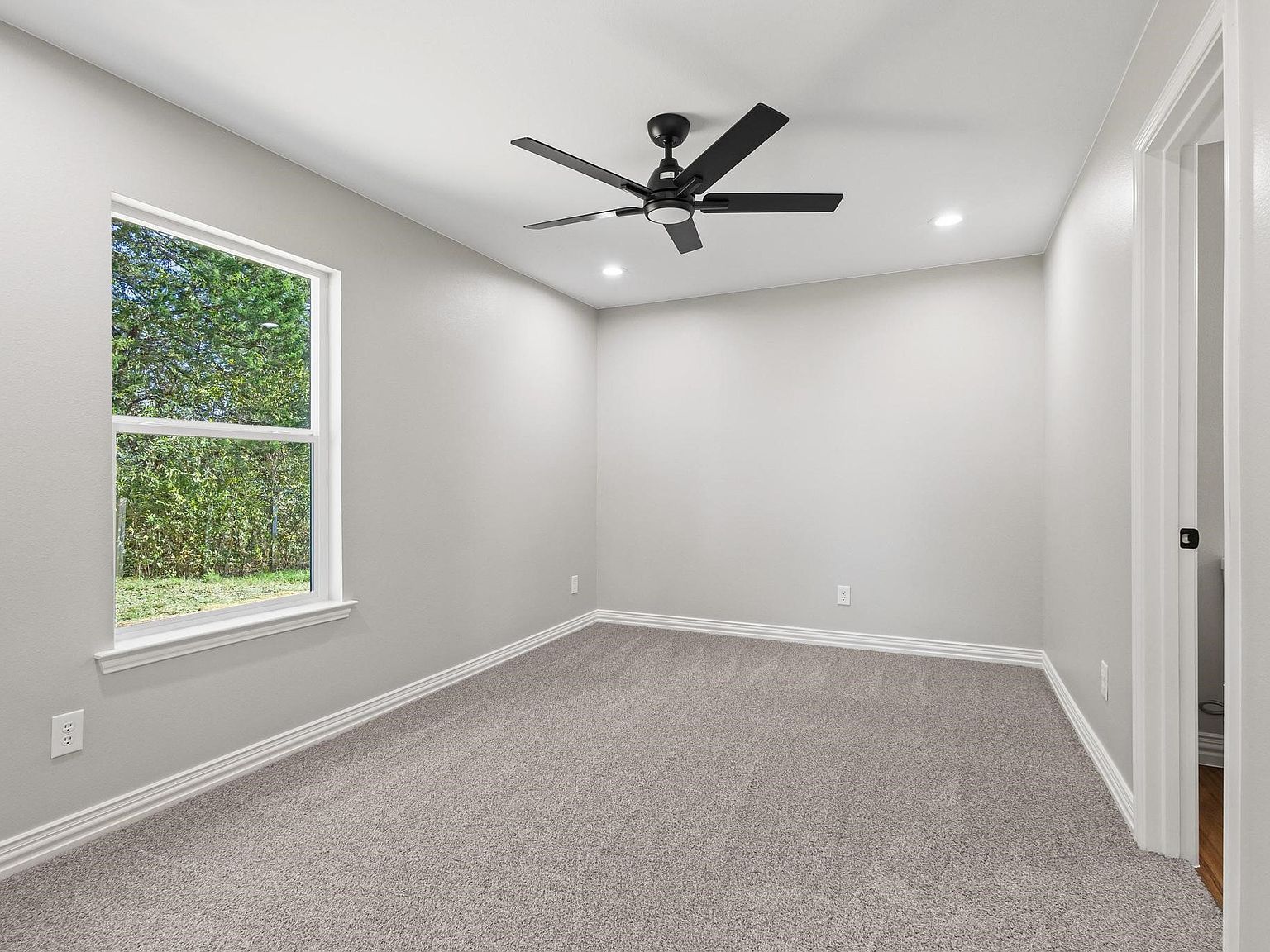 132 Pecan Dr Pottsboro, TX 75076  | Single Family