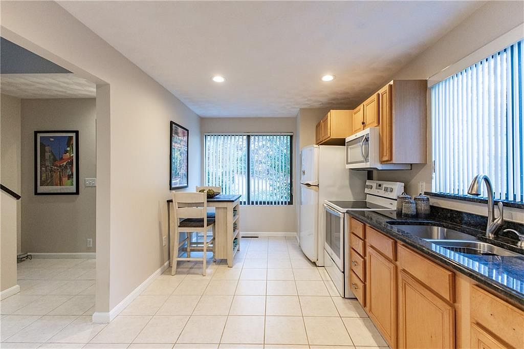 5 Wake Robin Rd UNIT 2901 Lincoln, RI 02865  | New build