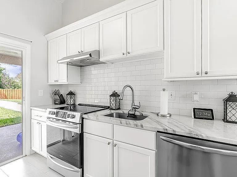 1302 SE Belcrest St Port Saint Lucie, FL 34952  | Single Family