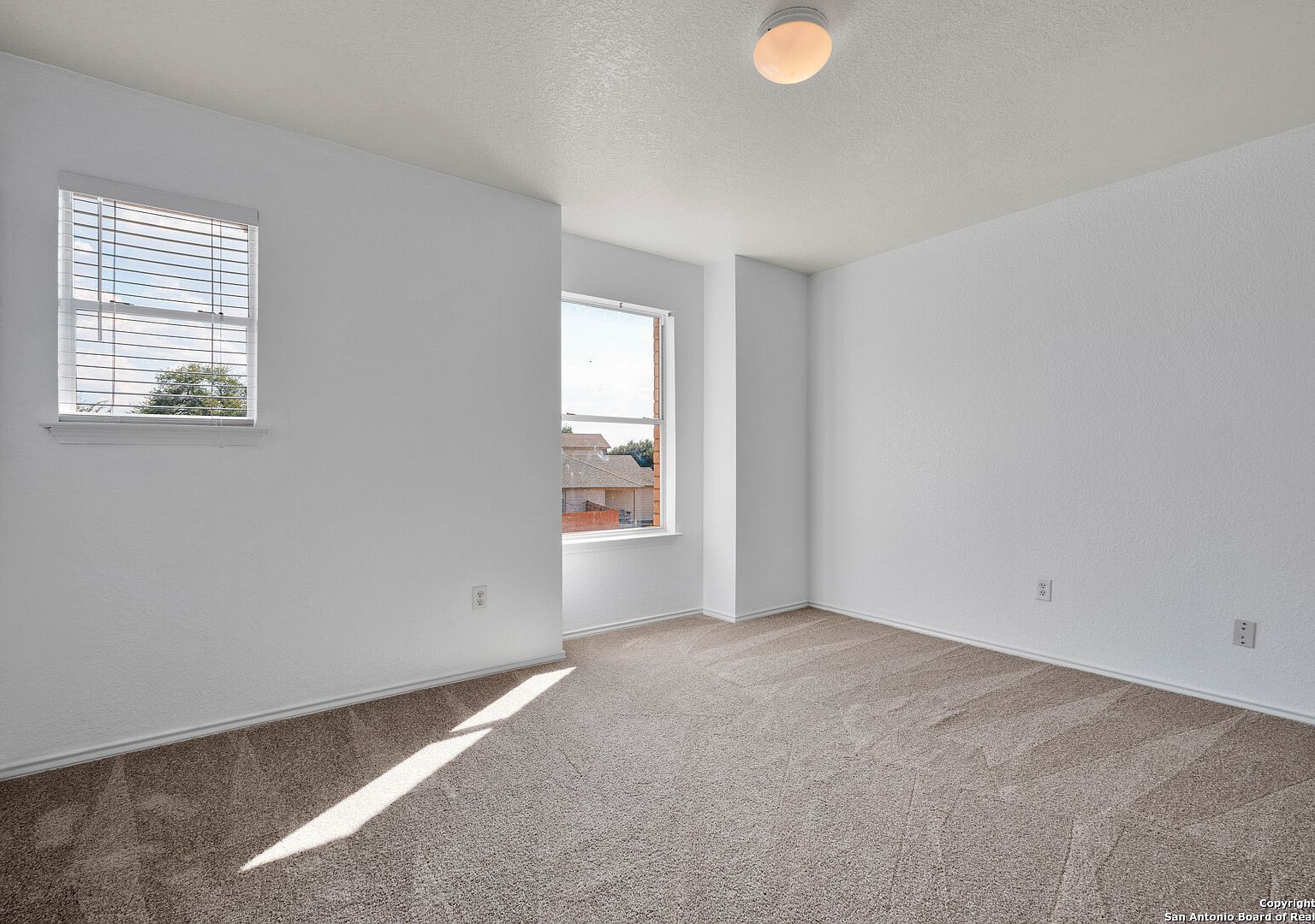 8807 Staghorn Ml Converse, TX 78109 | Single Family