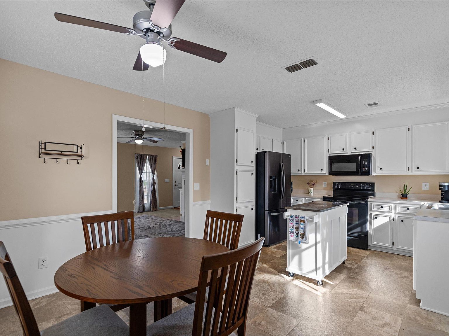 221 Colony Lakes Dr Lexington, SC 29073  | Single Family