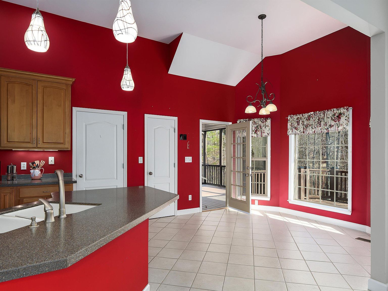 2656 Piedmont Dr Helena, AL 35022  | Single Family