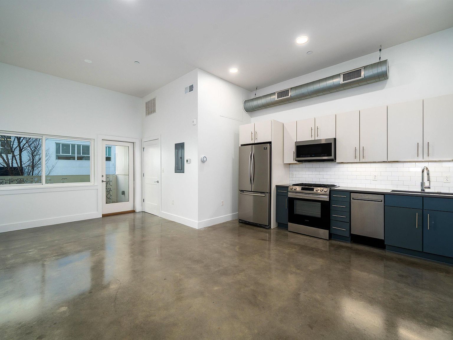 1801 2nd Ave #208 Birmingham, AL 35203  | Condominium