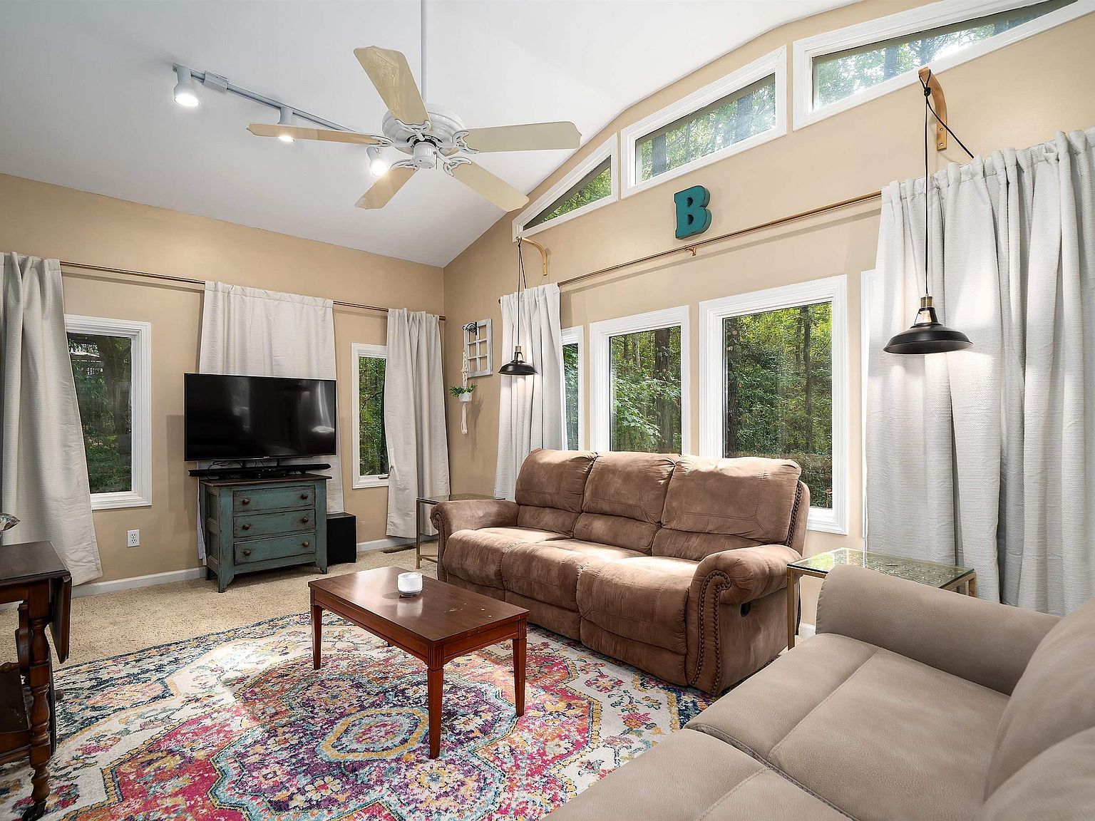 952 Tulip Poplar Ln Birmingham, AL 35244  | Single Family