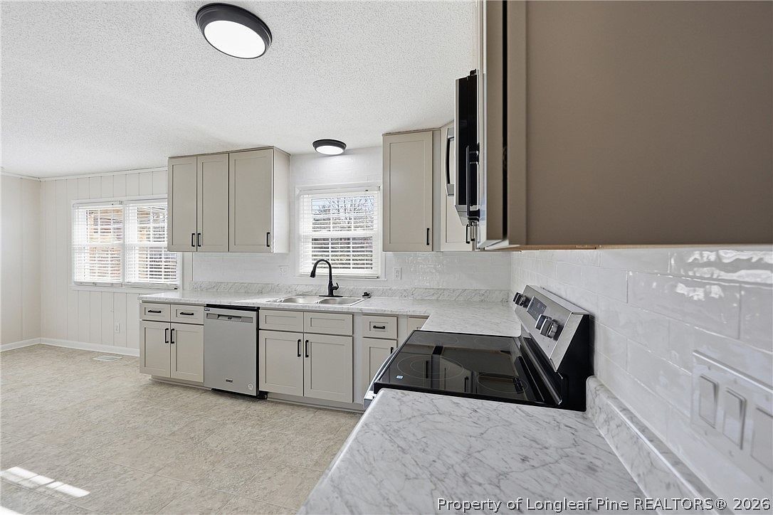 503 Jamestown Ave Fayetteville, NC 28303  | Single Family