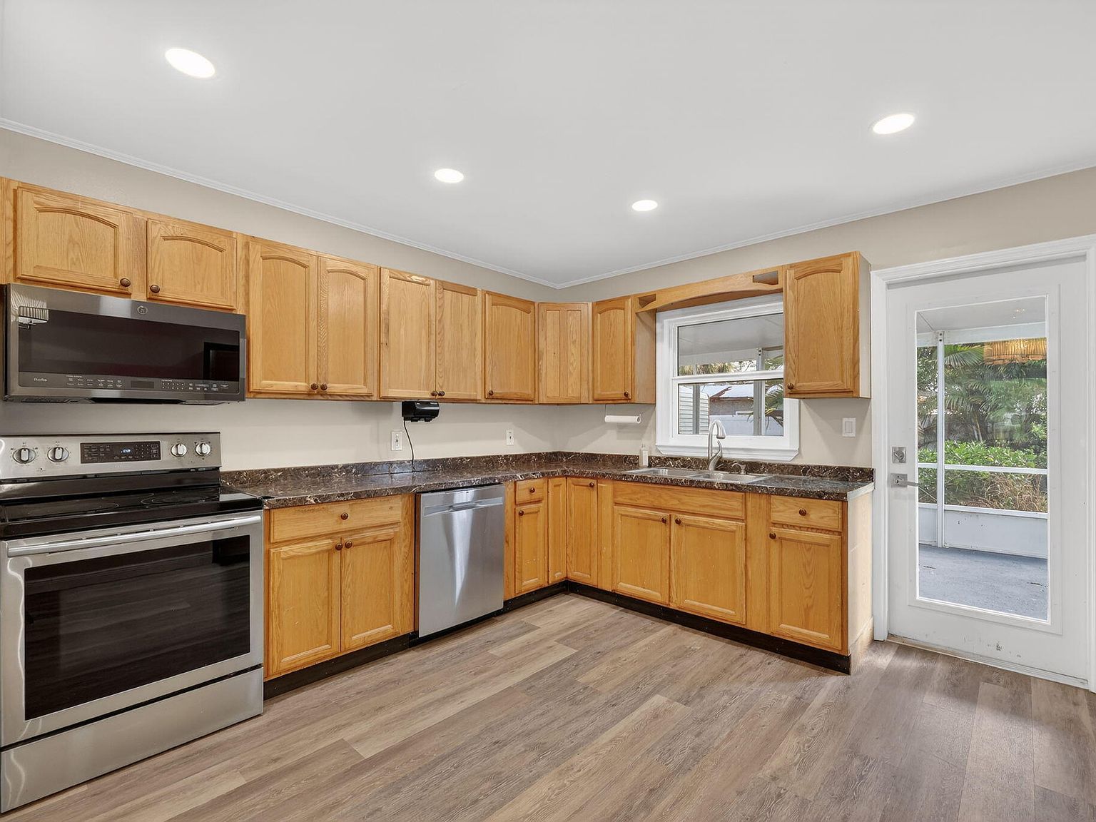 607 SE Cortez Ave Stuart, FL 34994  | Single Family