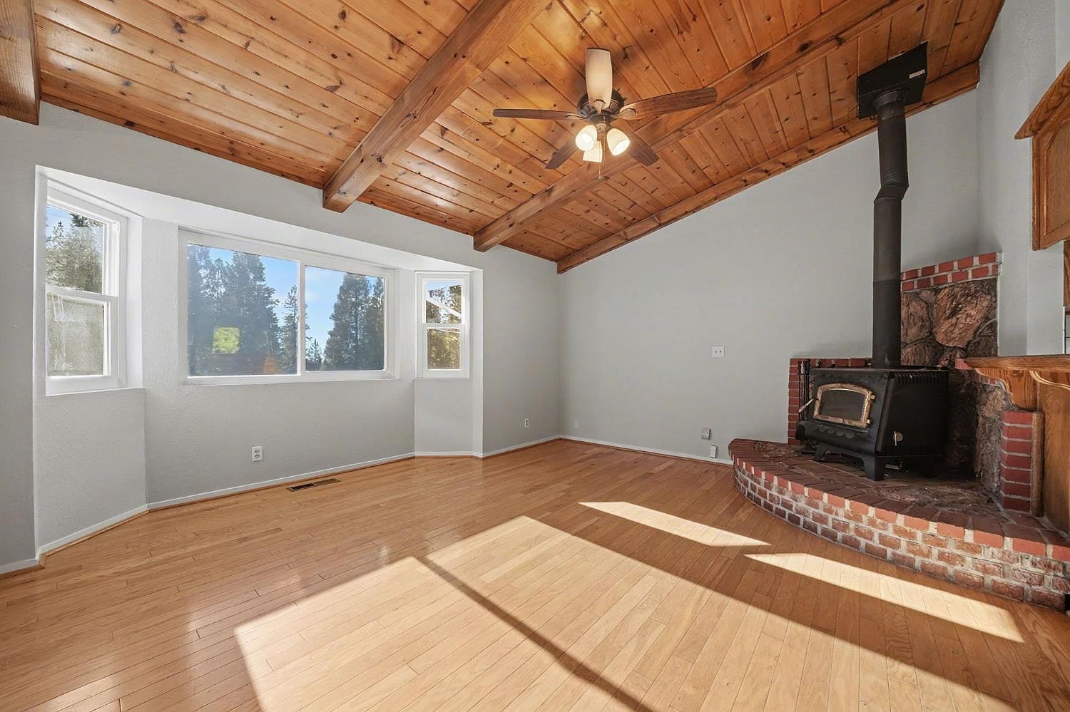 23781 Golden Ridge Dr Volcano, CA 95689 | Single Family