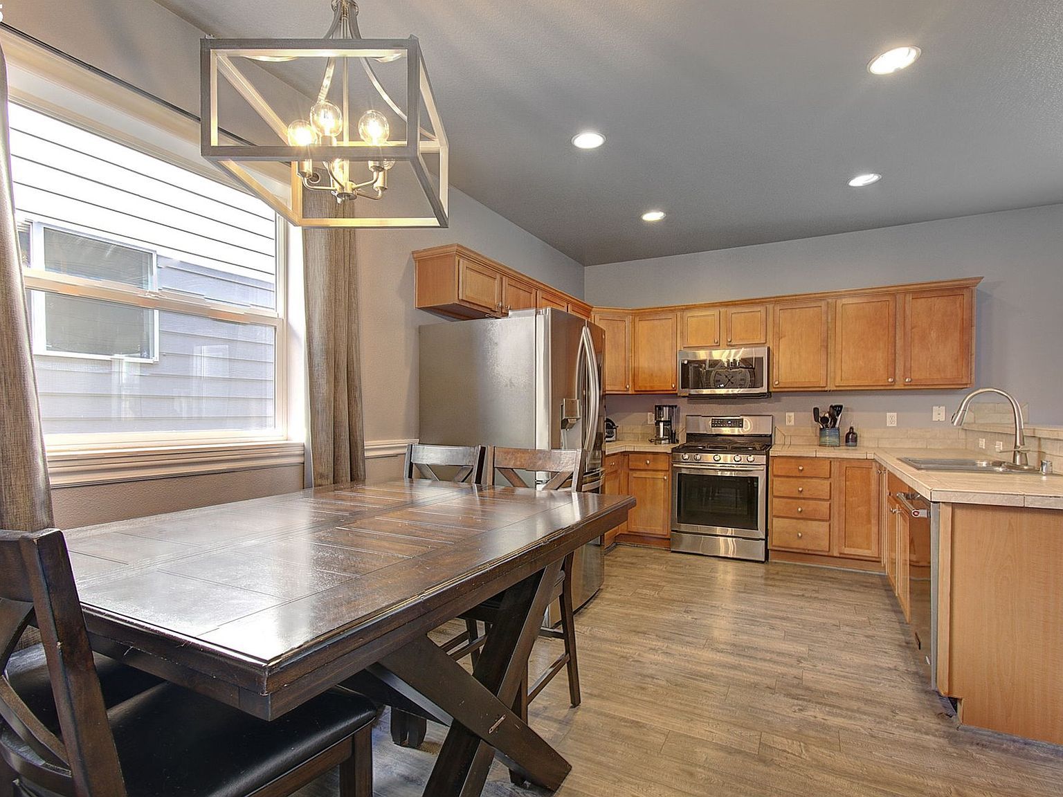 3809 SE 189th Ave Vancouver, WA 98683  | Single Family