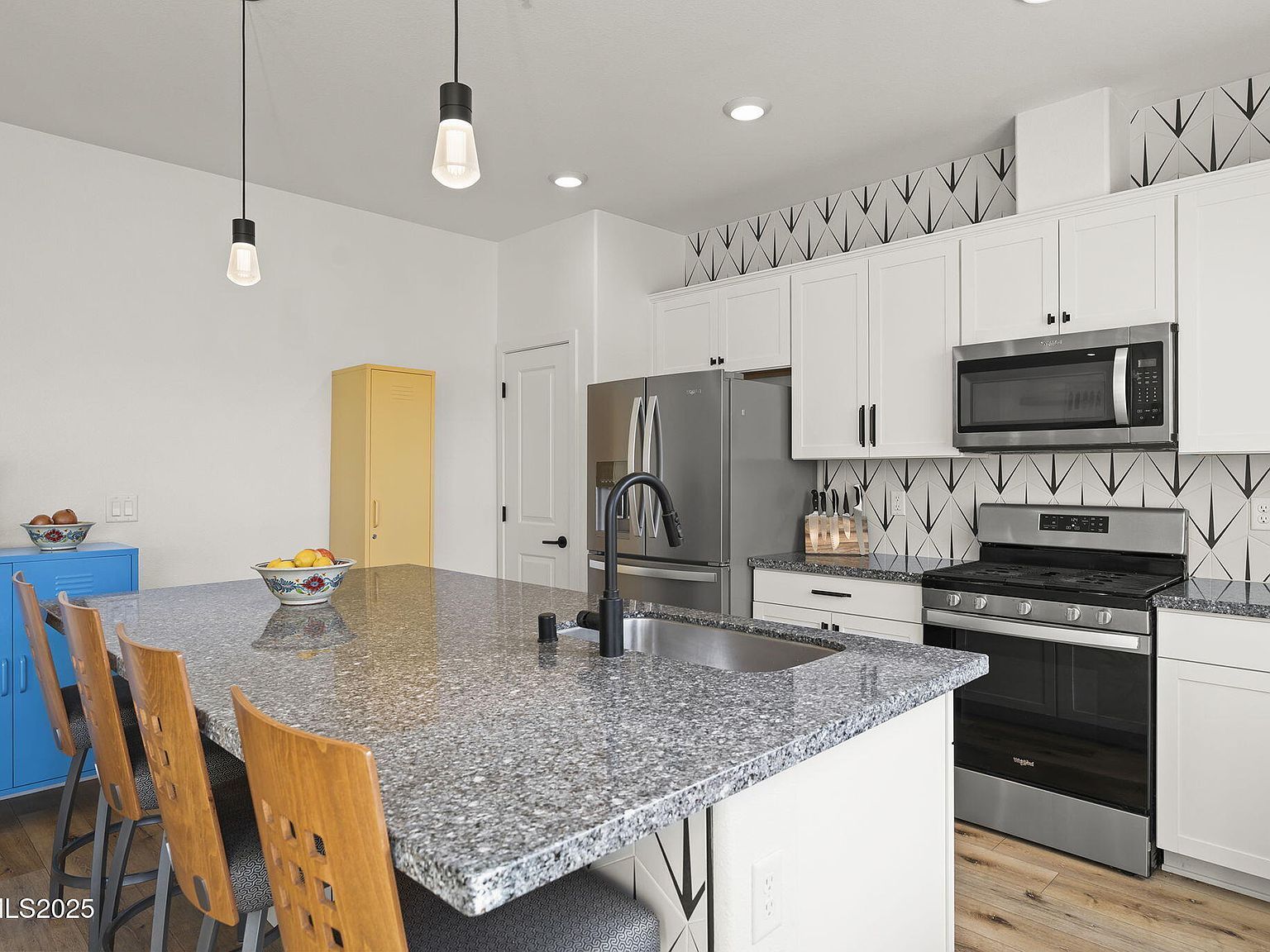 1023 Big Rock Loop Sun Valley, NV 89433  | New build