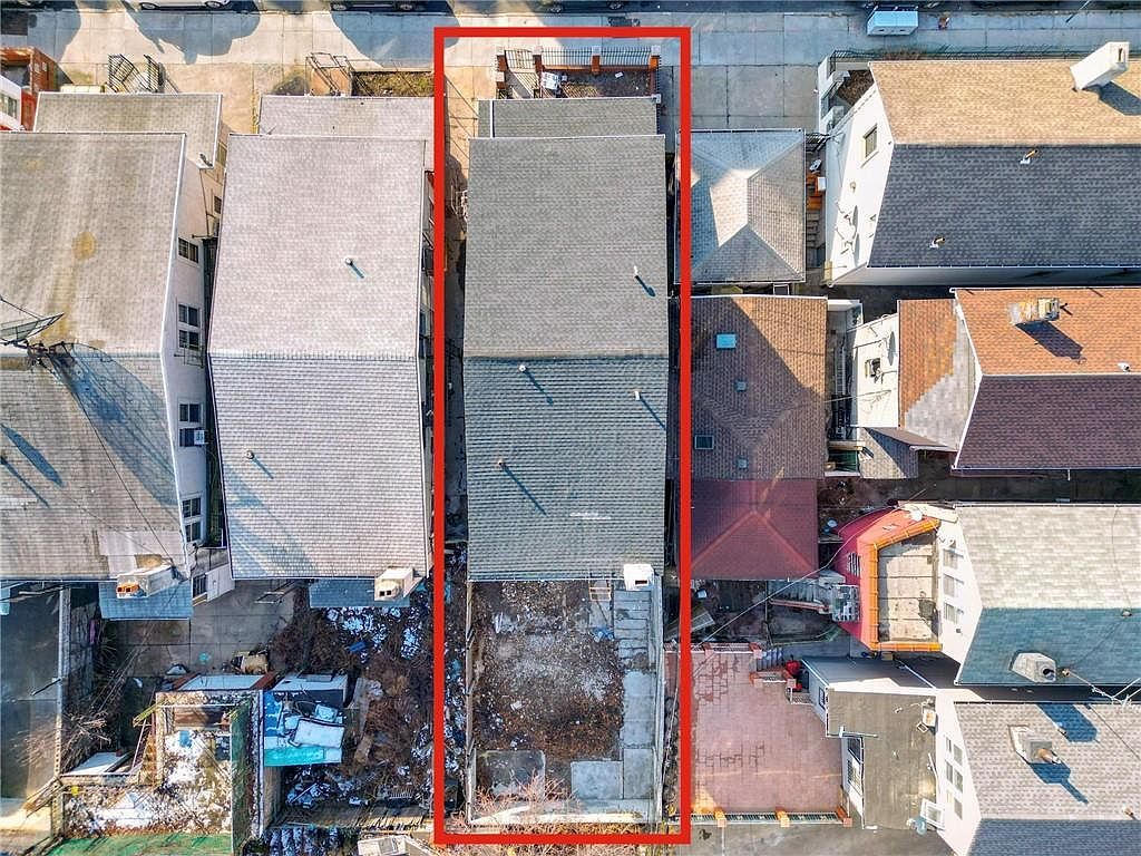 3013 Brighton 5th St Brooklyn, NY 11235 | Multi Family