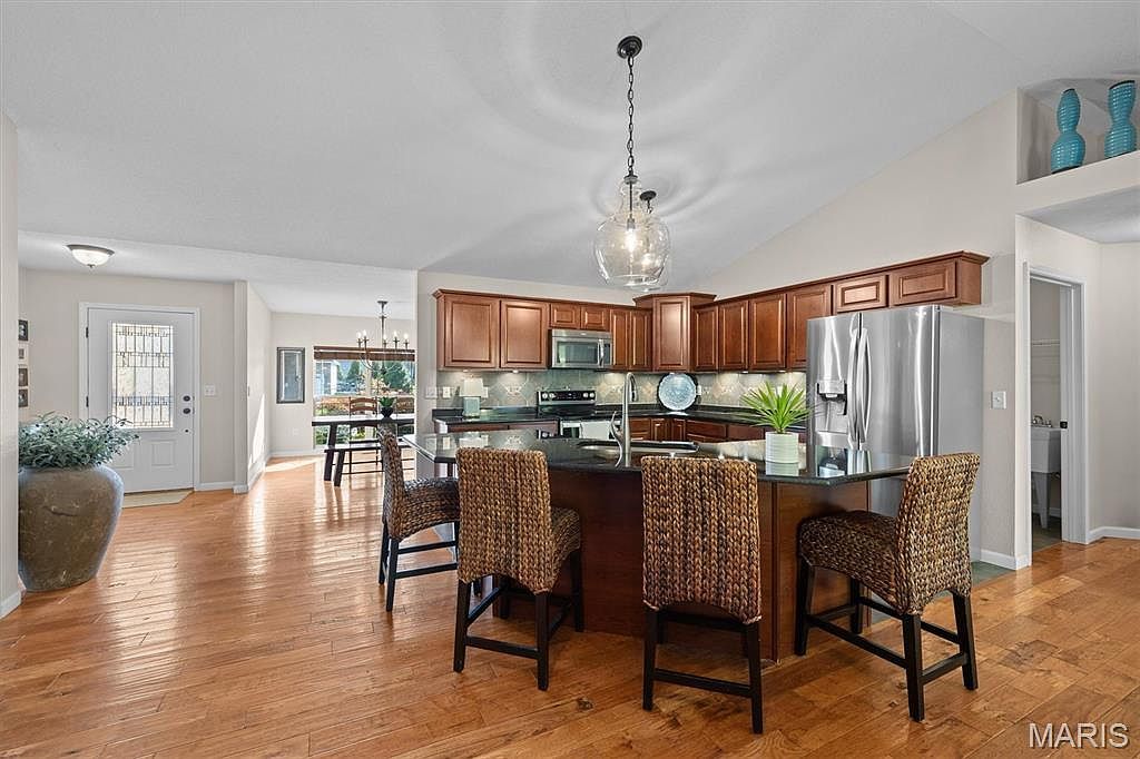 8739 Wendell Creek Dr Saint Jacob, IL 62281  | Single Family