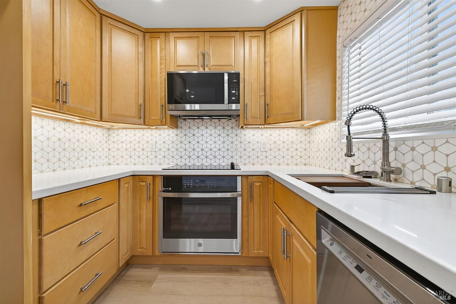 1076 Eleanor Ave Rohnert Park, CA 94928 | New build