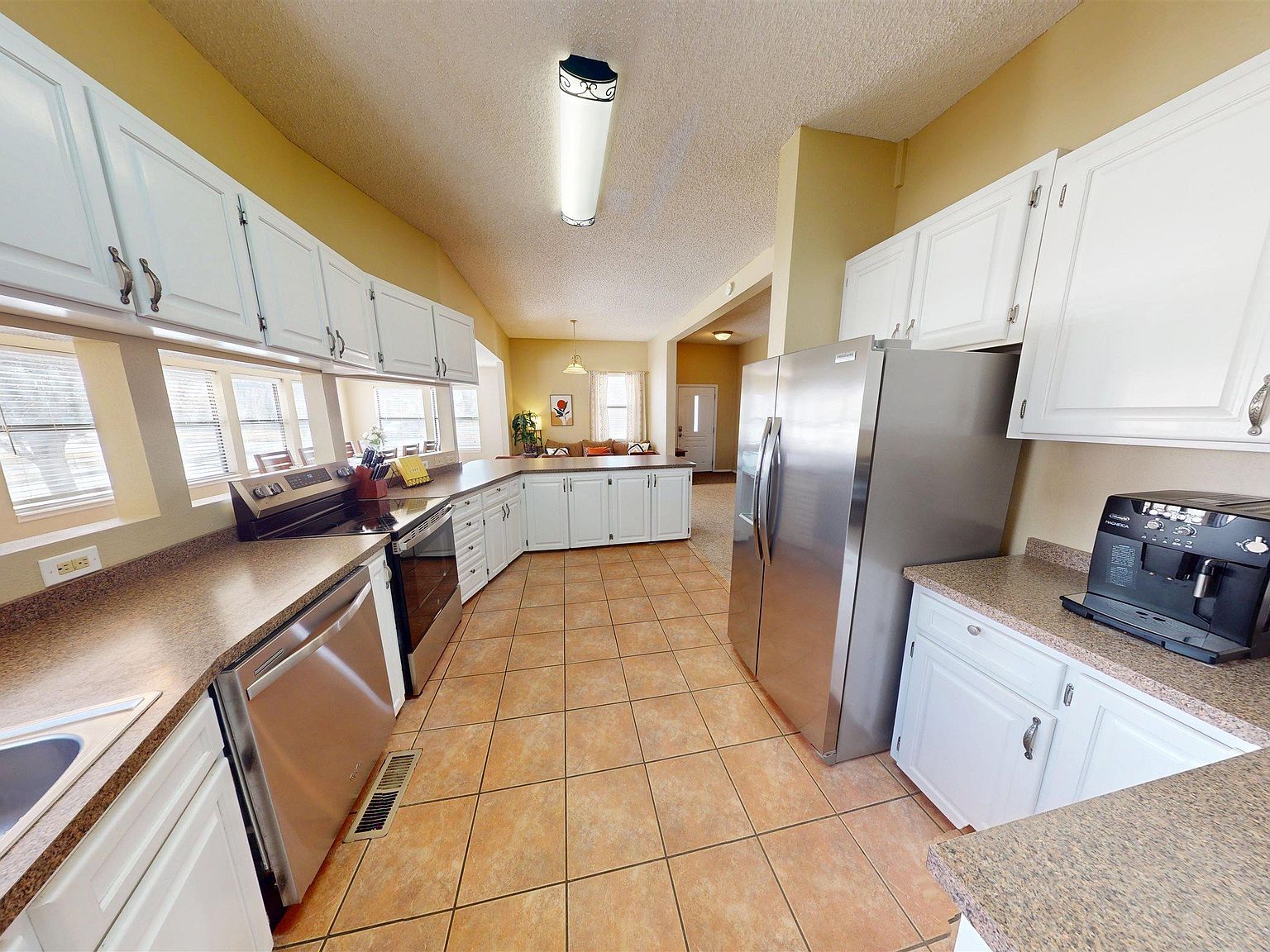 601 N Kentucky Ave Roswell, NM 88201  | Single Family