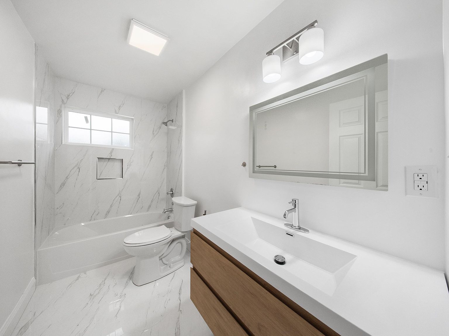 300 New Buckley Rd Ashland, KY 41102  | Single Family