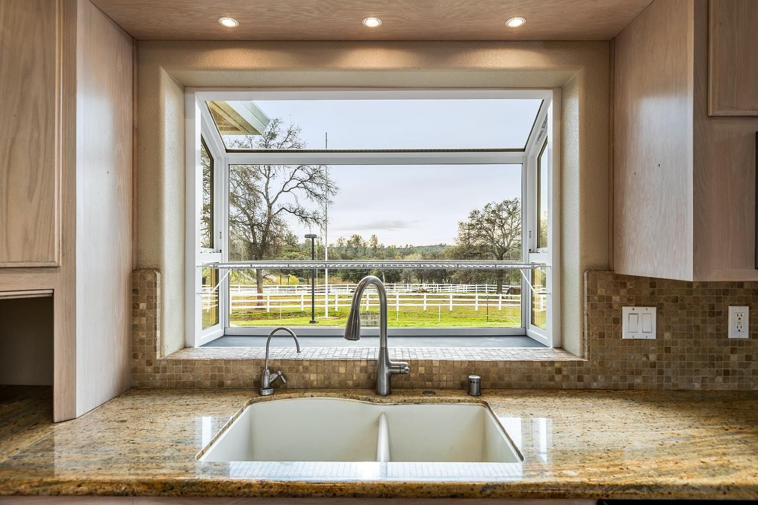 20839 Bear Hollow Rd Grass Valley, CA 95949  | Single Family