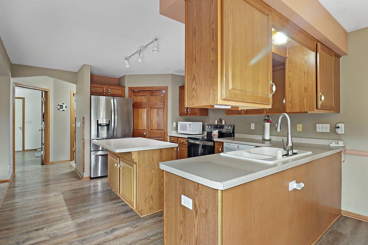 7041 Town Line Rd Wind Lake, WI 53185  | Single Family