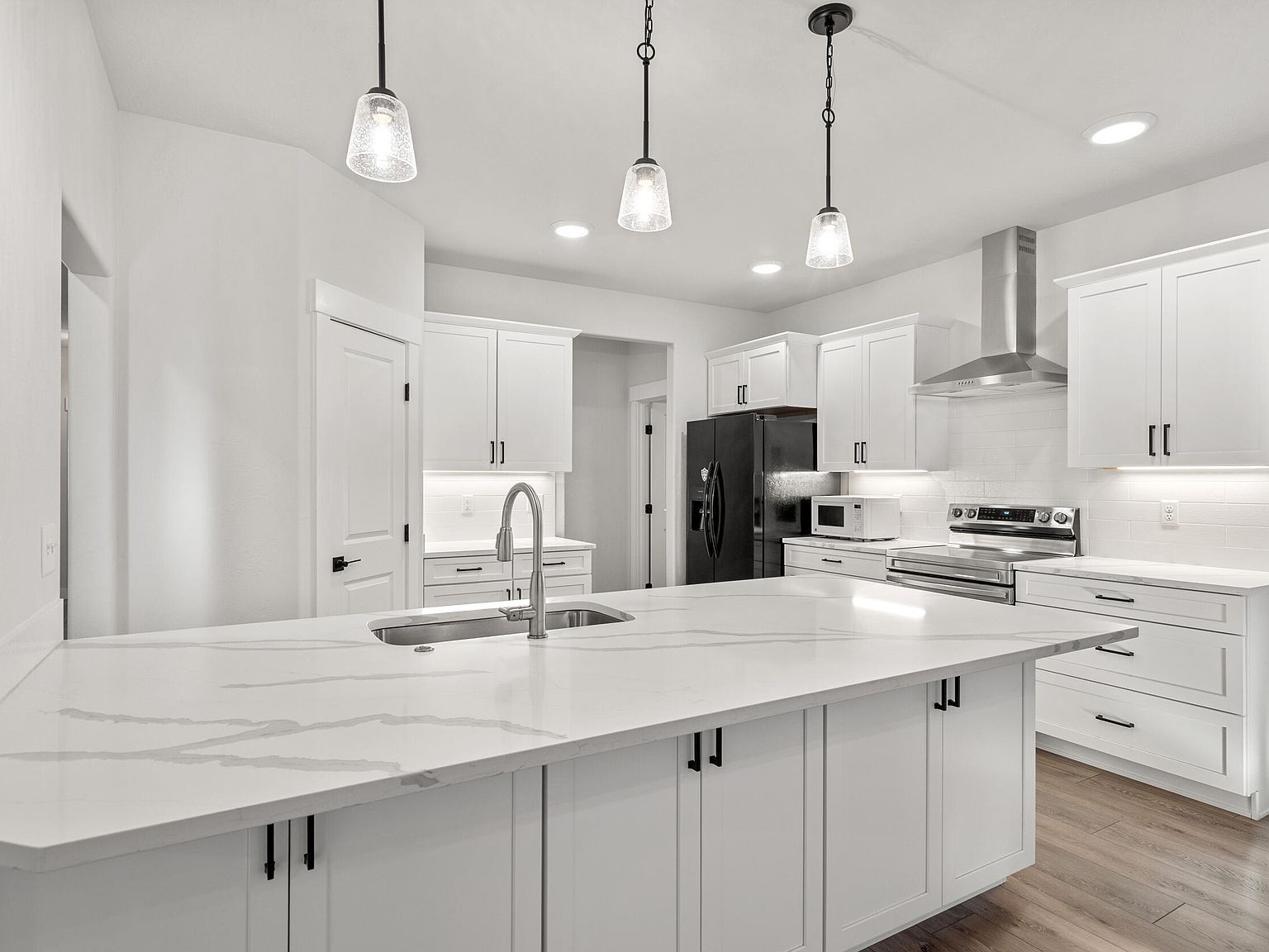 1831 Dulcimer Ln Medford, OR 97501 | Single Family