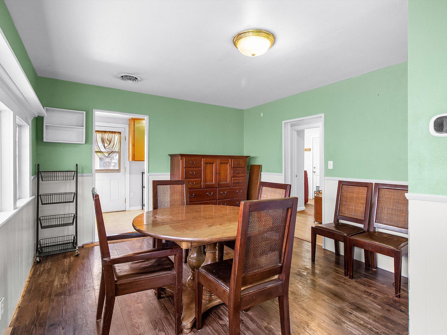 109 S Orange St Medford, OR 97501  | Single Family