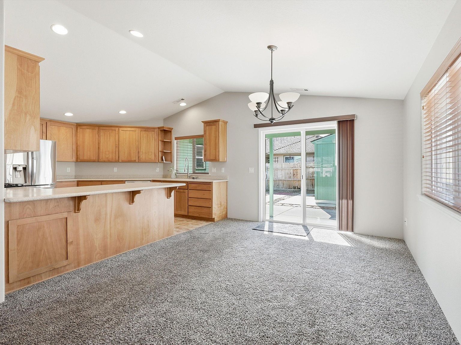 933 Parkdale Ave Medford, OR 97501  | Single Family