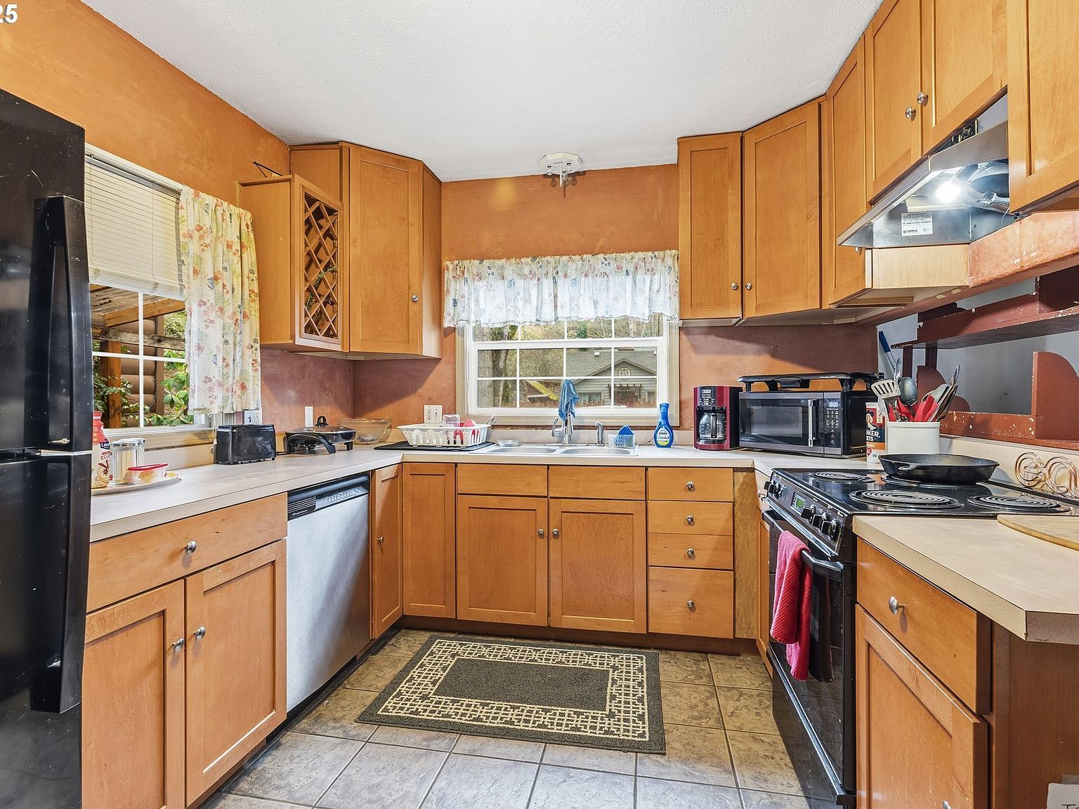 217 2nd St Klickitat, WA 98628  | Single Family