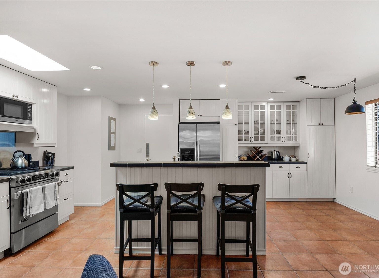 8851 48th Pl W Mukilteo, WA 98275  | Single Family